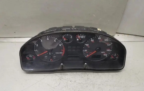Audi A4 S4 B5 8D Speedometer (instrument cluster) 8D0919911