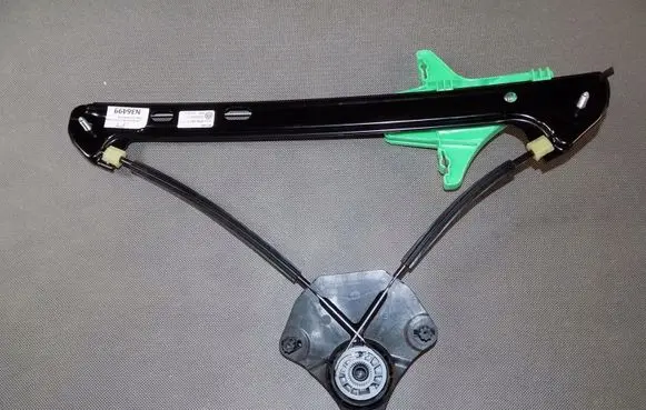 Volkswagen Golf VII Rear door window regulator with motor 5G4839462C
