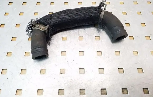 Chrysler 300 - 300C Engine coolant pipe/hose