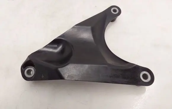 Audi e-tron A/C compressor mount bracket 4KE820195AB