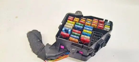 Audi A6 S6 C6 4F Fuse box set 8d1941824