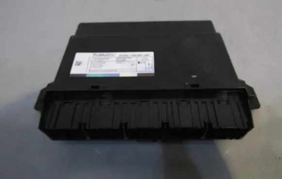 Ford C-MAX II Comfort/convenience module AV6N19G481AE