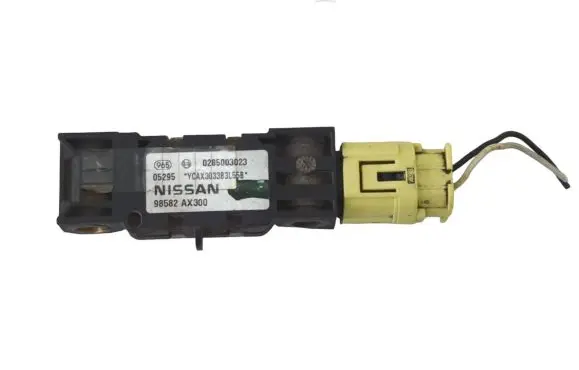 Nissan Micra Airbag deployment crash/impact sensor 98582AX300 05295 0285003023