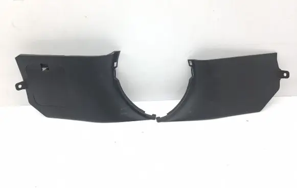 Foot area side trim