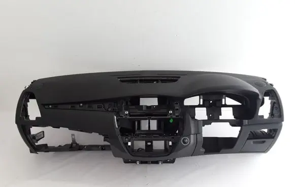 Renault Laguna III Dashboard 681003516R