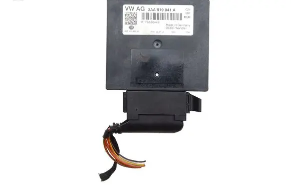 Volkswagen Tiguan Active stabilizer control unit 3AA919041A