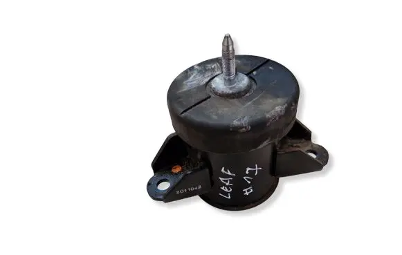 Nissan Leaf II (ZE1) Engine mount bracket 2011042