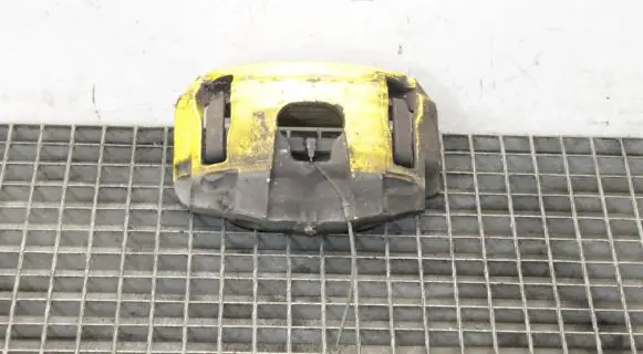 Audi A8 S8 D4 4H Front brake caliper