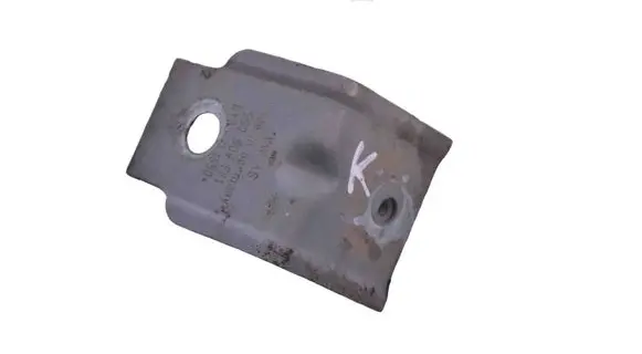 Volkswagen Golf VII Fender mounting bracket 5G0809561