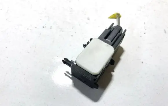 Hyundai Santa Fe Airbag deployment crash/impact sensor 959202b000 95920-2b000