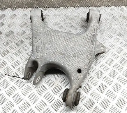 BMW 6 F12 F13 Rear upper control arm/wishbone 6794876