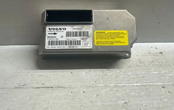 Volvo XC90 Airbag control unit/module 30737501