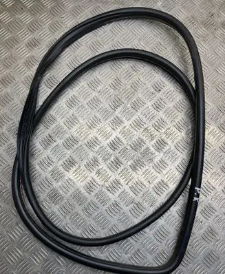 Hyundai Santa Fe Front door rubber seal 