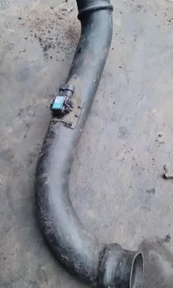 Volvo S40, V40 Intercooler hose/pipe 30896686
