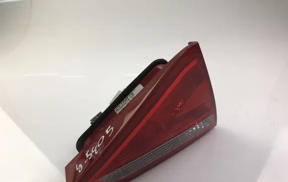Audi A5 8T 8F Rear/tail lights 8T0945093