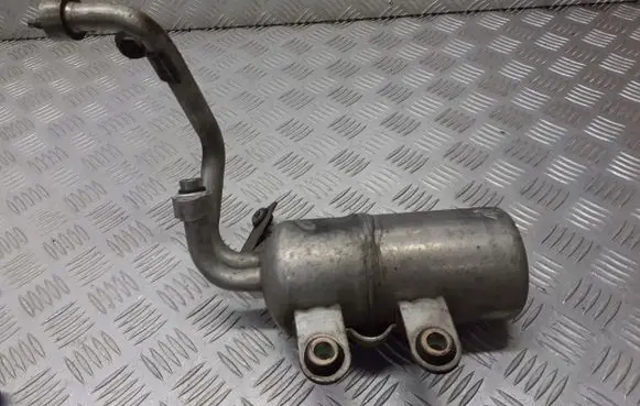 Ford Focus Air conditioning (A/C) air dryer 