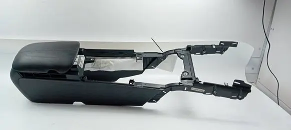 Ford Mustang VI Center console 15229194730817 1797061X4E