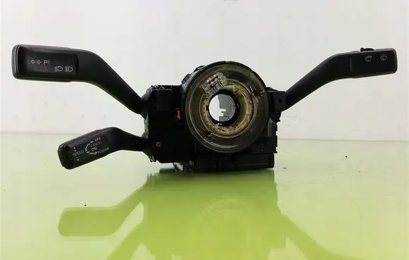 Volkswagen PASSAT B6 Indicator stalk 3C0953549E