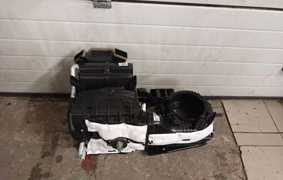 Hyundai Ioniq Interior heater climate box assembly 