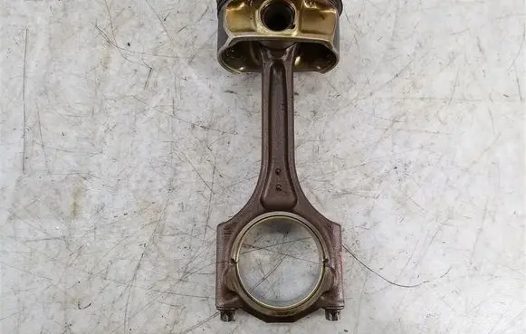Volvo S80 Piston with connecting rod 