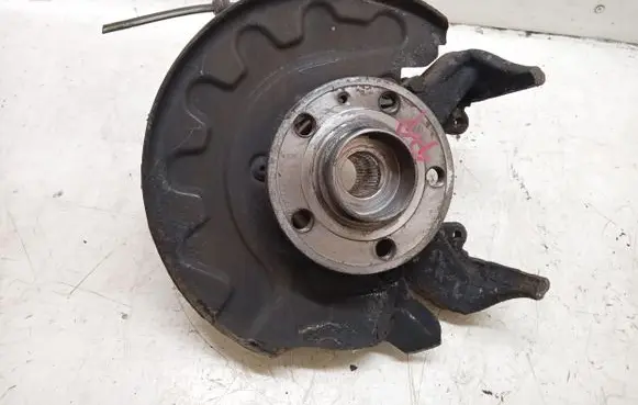 Skoda Fabia Mk3 (NJ) Front wheel hub spindle knuckle