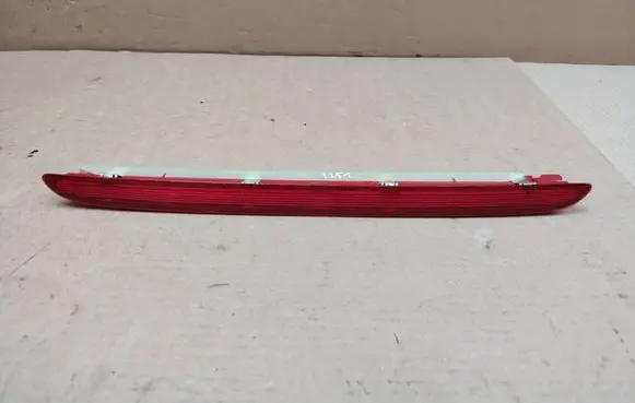 Volkswagen Touareg II Third/center stoplight 7P6945087A 01034300