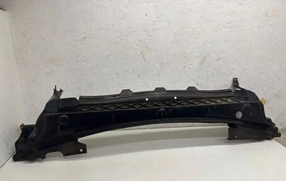 Volvo S60 Bottom radiator support slam panel 30744086
