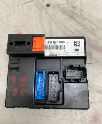 Audi A6 S6 C6 4F Comfort/convenience module 4F0907289J 5DK00876226 4F0910289J