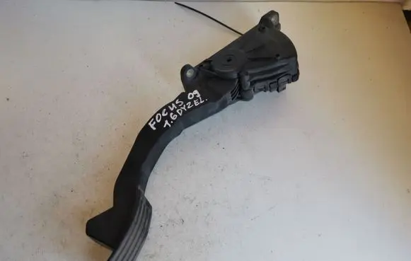 Ford Focus Accelerator throttle pedal 4M519F836BK