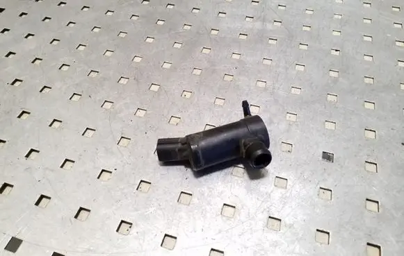 Subaru Outback Windscreen/windshield washer pump