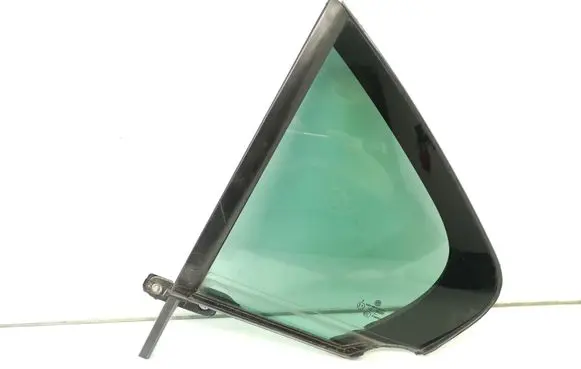 Volkswagen Jetta VI Rear vent window glass 5C6845213