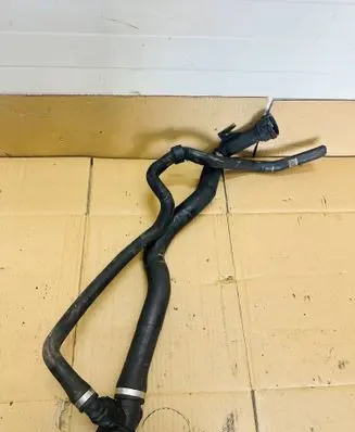 BMW 1 F20 F21 Engine coolant pipe/hose 8510012