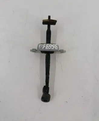 KIA Sportage Front door check strap stopper