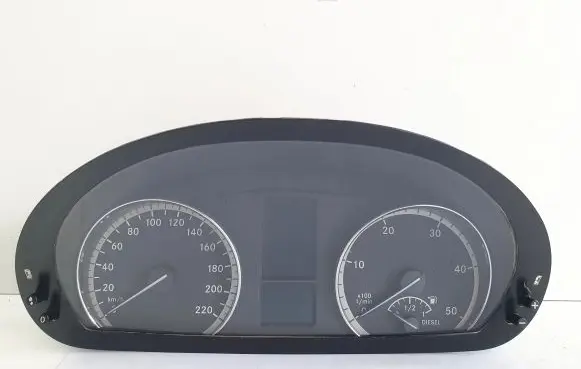 Mercedes-Benz Vito Viano W639 Speedometer (instrument cluster) A6399005600
