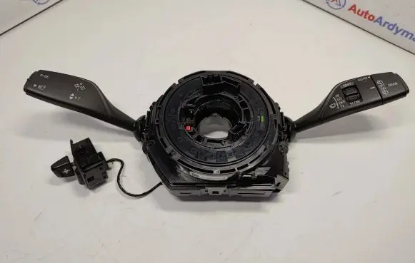 Steering wheel axle set