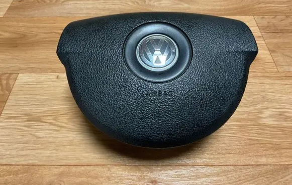 Volkswagen PASSAT B6 Steering wheel airbag 3C0880201AH 20062550121