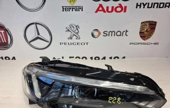 Honda Civic XI Headlight/headlamp 1008F05Y