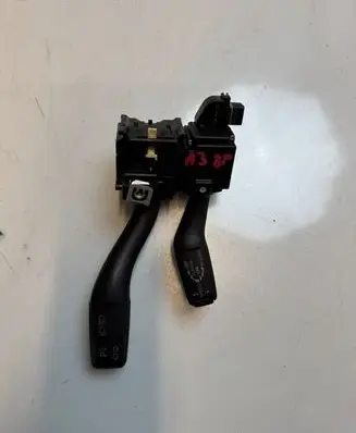 Audi A3 S3 8P Indicator stalk 8P0953513B 01303610 30361072525546