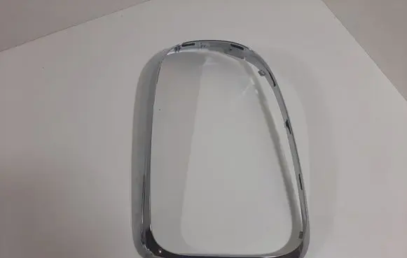Mini Cooper Countryman F60 Rear/tail light trim molding 7385427