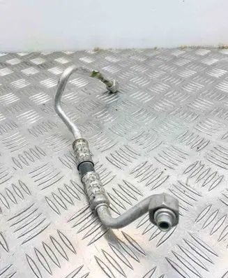 Air conditioning (A/C) pipe/hose