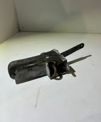 BMW 5 E39 Rear door check strap stopper 51228163985