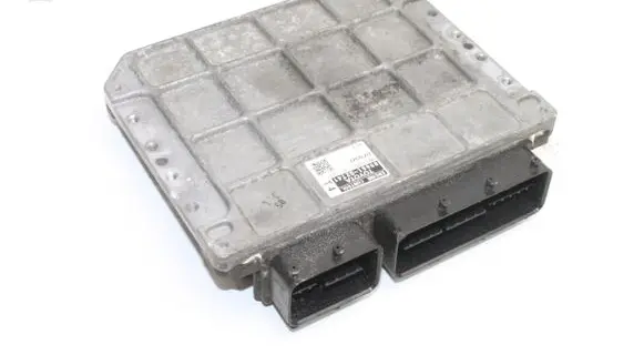 Toyota Auris E180 Engine control unit/module 8966102T41