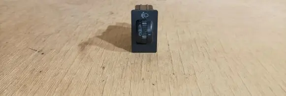 Toyota Corolla Verso AR10 Headlight level height control switch 8415202021 37139