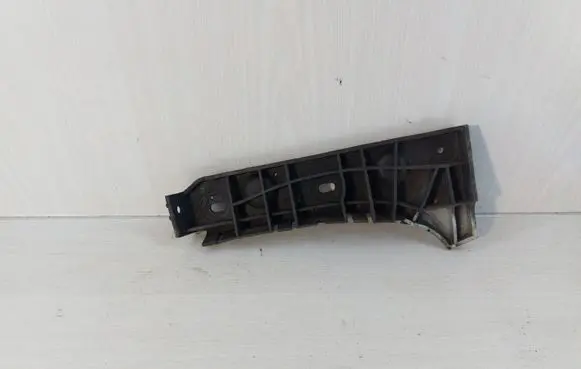 Audi A6 S6 C5 4B Front bumper mounting bracket 4B0807283B