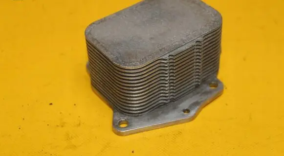 Ford Mondeo MK V Engine oil radiator 