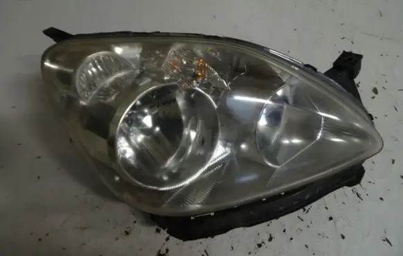 Honda CR-V Headlight/headlamp