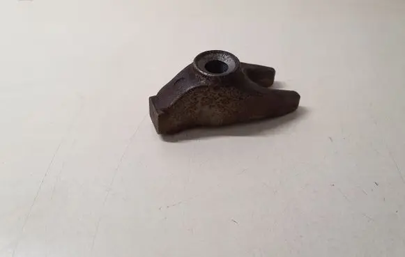 Jeep Grand Cherokee Fuel Injector clamp holder 