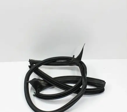 Rubber seal rear door