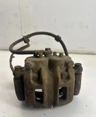 Mitsubishi Grandis Front brake caliper