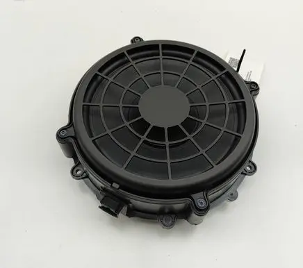 Audi E-tron GT Front door speaker 4J3035415
